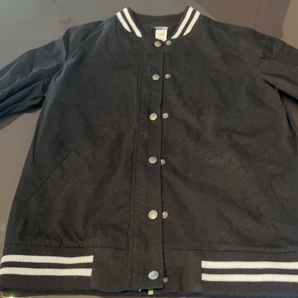 Black Light Weight Jacket - image 7